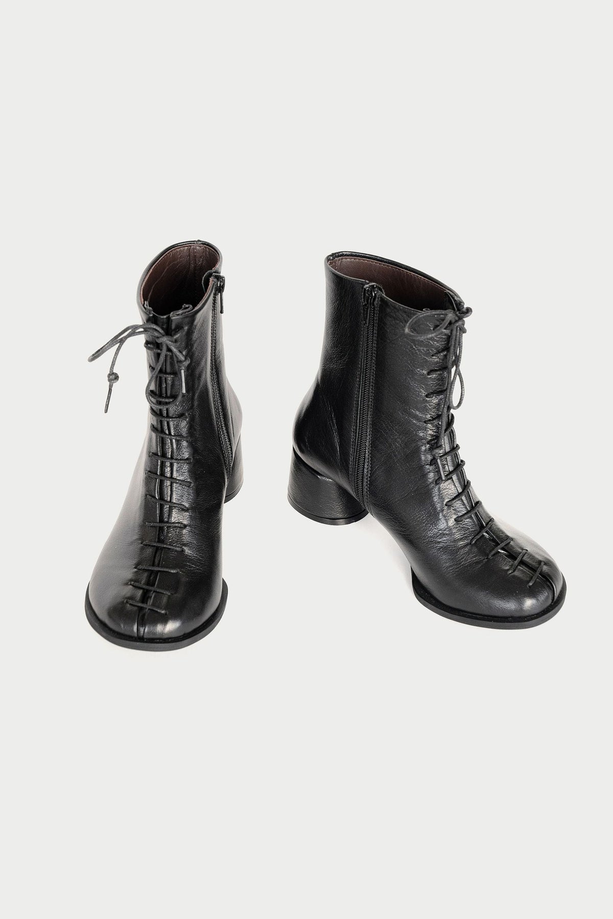 Daffy Boots