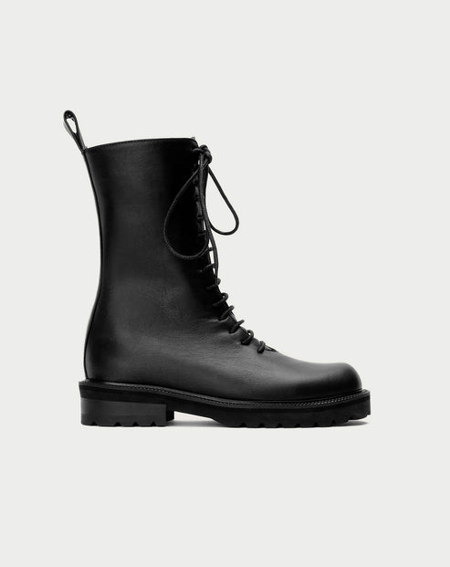 Robbie boots