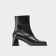 Twin boots wool