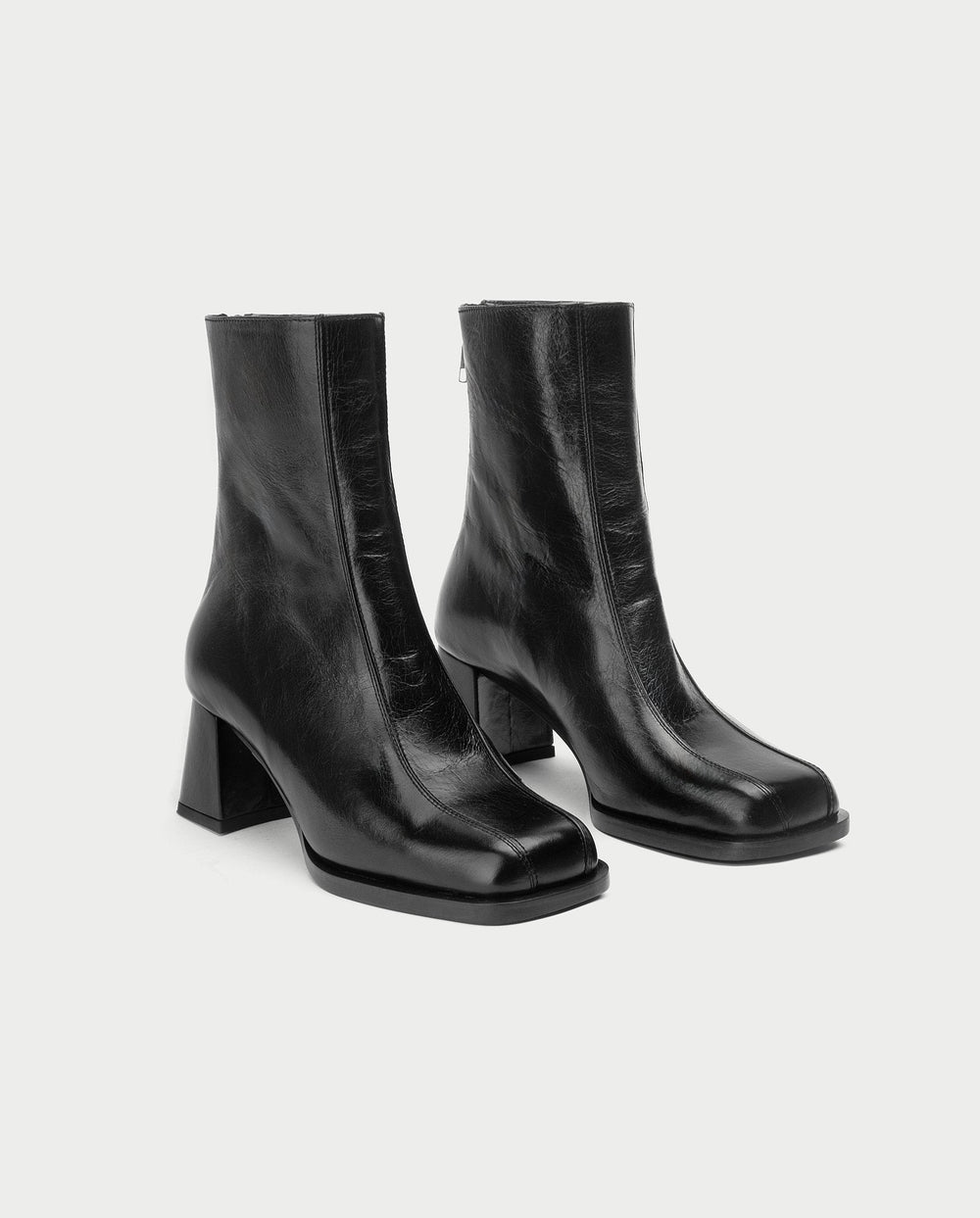 Twin boots
