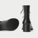 Daffy Boots