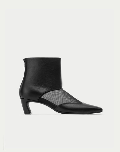Nude Boots