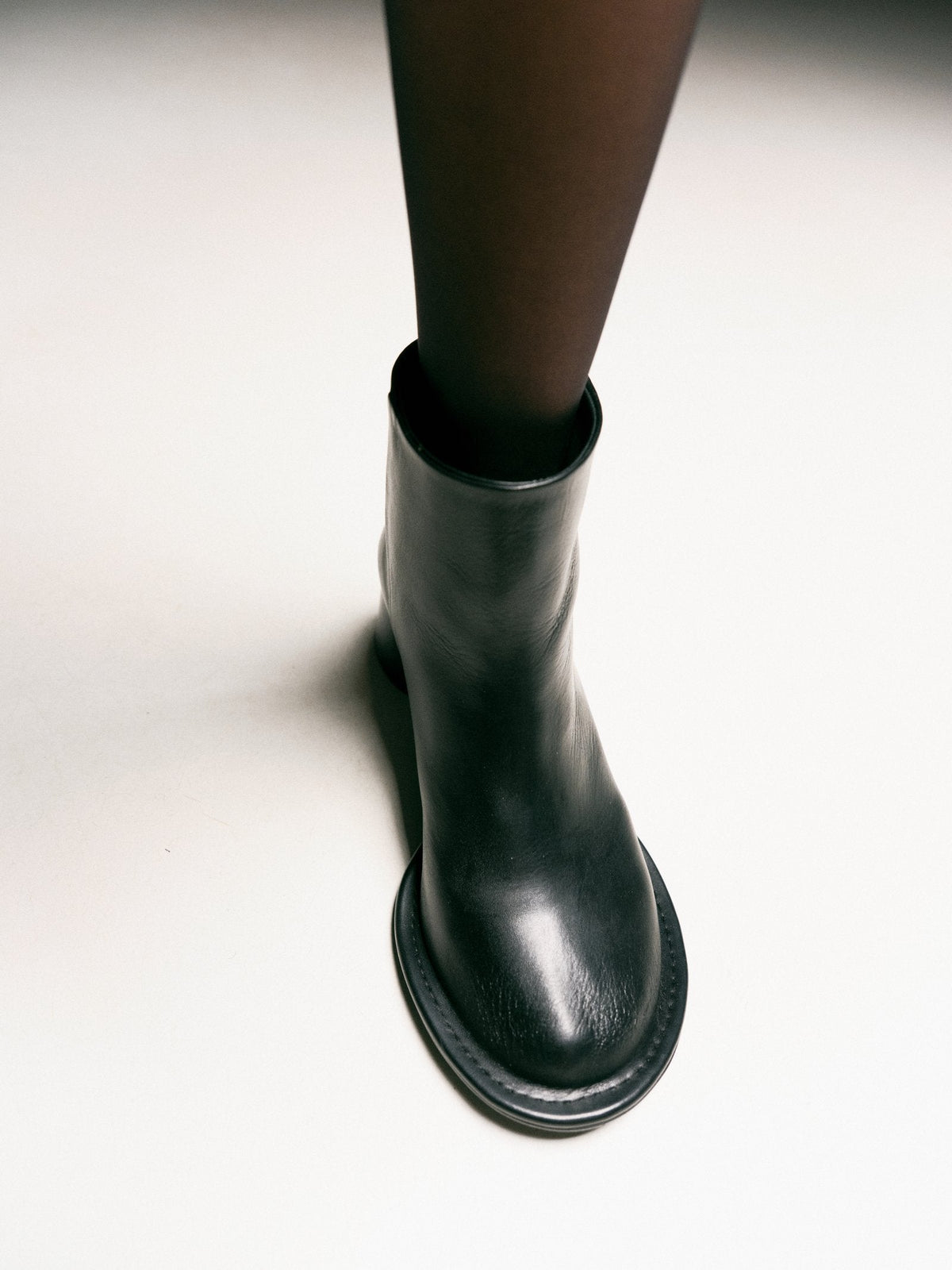 Point Boots