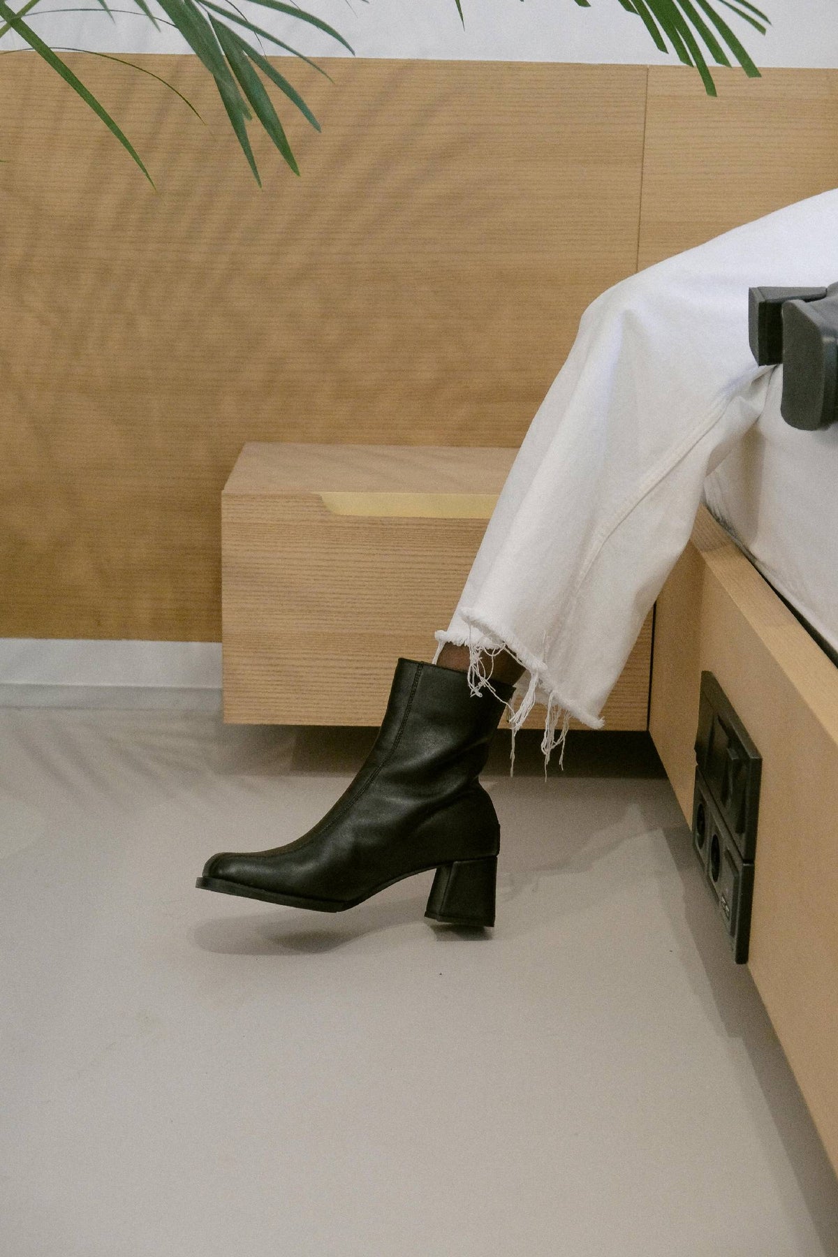 Twin boots
